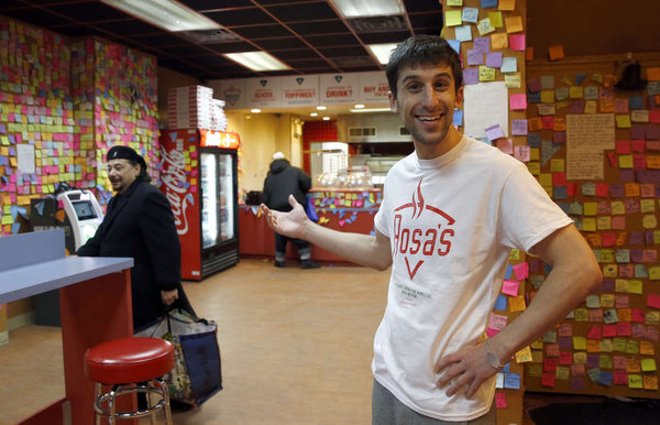 Philly Pizza Shop Goes Viral by Paying it Forward